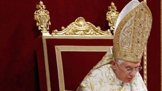 Папата: Посрещаме 2012 г. с опасения и надежди 