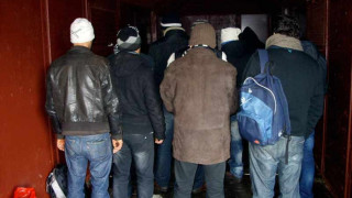 Спипаха 15 нелегални емигранти на Кулата