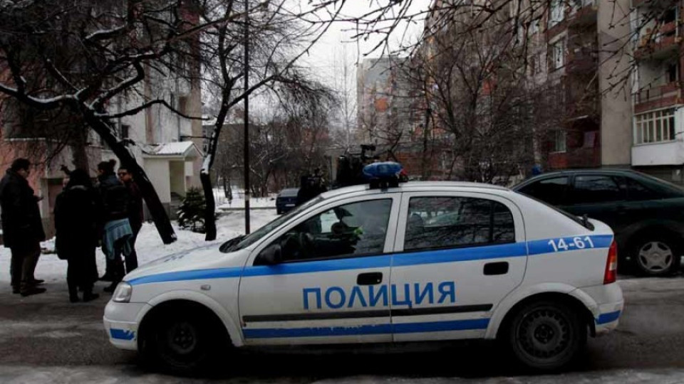 Търсят трети убиец на Мира | StandartNews.com