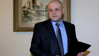 Усвояваме 13 евромилиарда до 2013 г. 