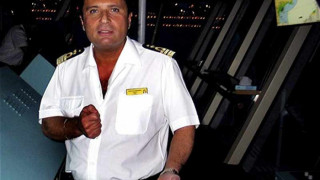 Капитанът на „Титаник 2”: Подхлъзнах се и паднах в спасителна лодка