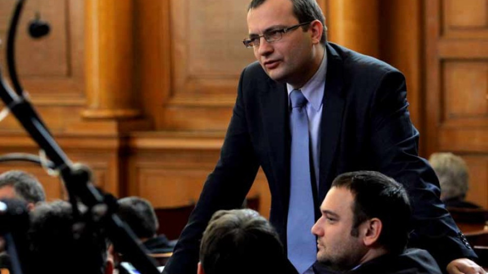 Отхвърлиха и последното вето на Първанов  | StandartNews.com
