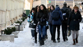 Без траур за Вальо в Испанската гимназия
