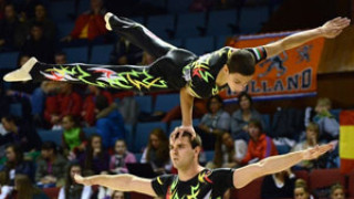 Изпращаме 15 акробати на световното в САЩ