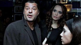 Гаджето на Куката е фенка на Джаро