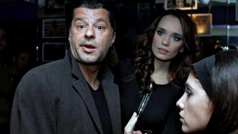 Гаджето на Куката е фенка на Джаро | StandartNews.com