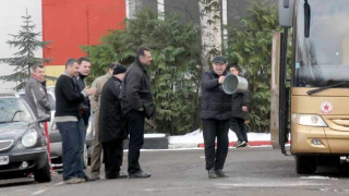ФИФА рови на "Армията"