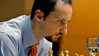 Топалов направи реми Левон Аронян във Вайк ан Зее