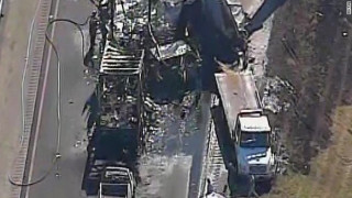Верижна катастрофа взе 10 жертви (ВИДЕО)