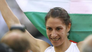 Стамболова зае върха на световната ранглиста на 400 м