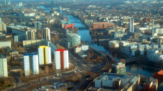 Висшето излиза без пари в Берлин
