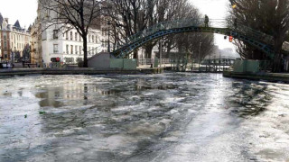Берлин пусна атомен реактор заради студа