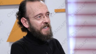 Състоянието на Дим Дуков се влоши, борят се за живота му