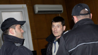 Соченият за подпалвач остава в ареста, той иска в комуна