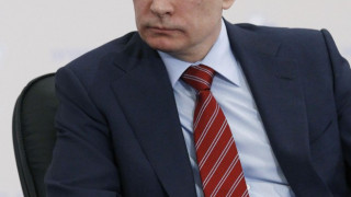 Путин обеща огромни заплати на учители и лекари