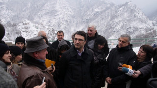 Трайков: Няма да бракуваме язовир "Елена"
