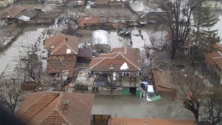 Изравняват със земята 36 къщи в Бисер