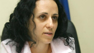 И Надя Шабани подаде оставка 