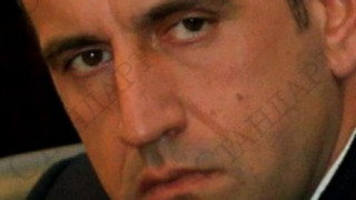 Обвиниха Харизанов, че разбил две каси с пари