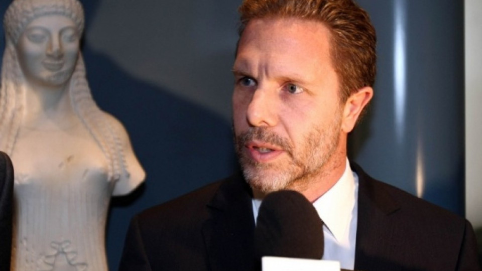 Гръцкият премиер върна оставката на културния министър  | StandartNews.com