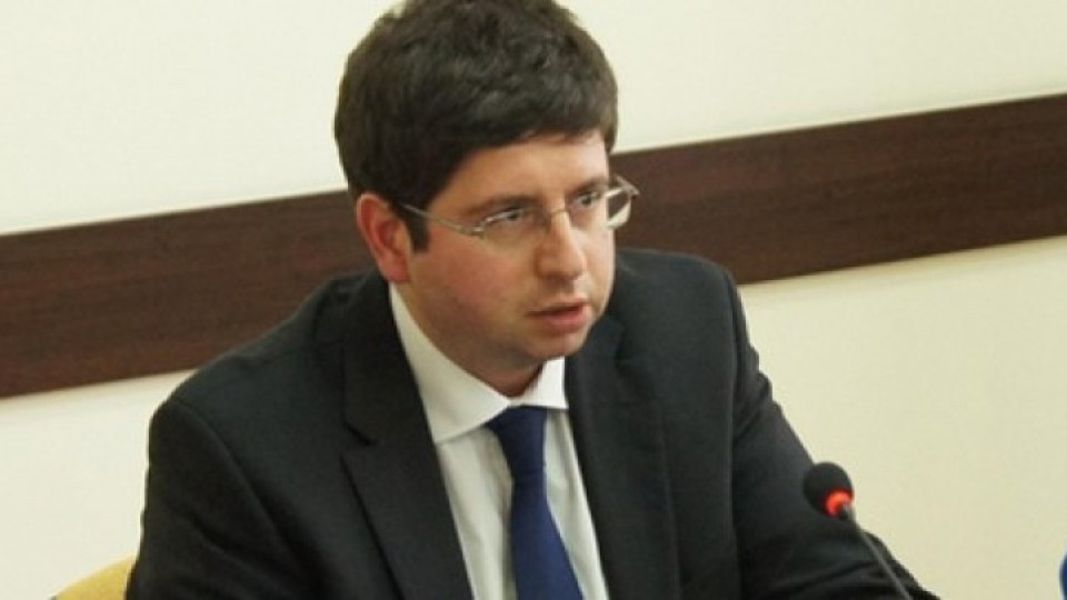 Пиронкова бие колумбийка на трева | StandartNews.com