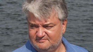 Наградиха капитана, спасил 116 души край Папуа