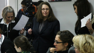 Уволнената Николова: Работата ми е за пример 