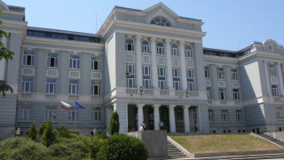 Директор на болница платил на Сумиста за побой над съдружник