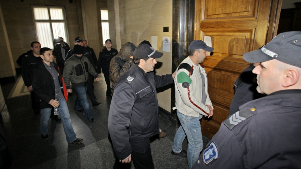 Гребеца се отказа от показанията си за "Наглите"   | StandartNews.com
