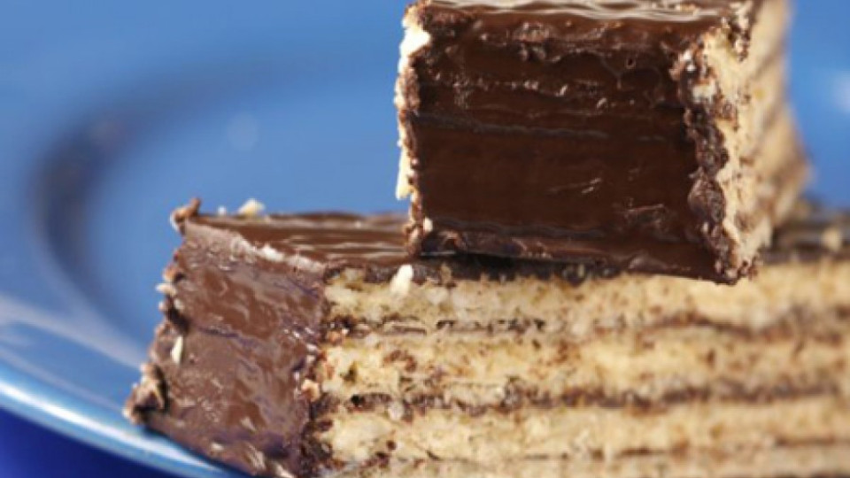 Днес на трапезата: Бисквитена торта с шоколад | StandartNews.com