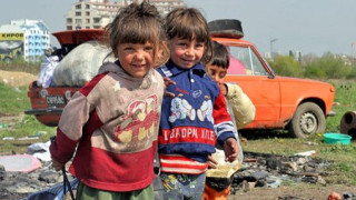 Сливенски роми кръщават децата си Жесика и Илектра