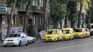 Цената на таксито скача с 15-20 ст. на километър