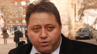 Лекарите преизбраха д-р Райчинов за шеф, Кехайов се оттегли със скандал 