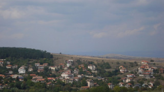 Комшия на Бойко срещу 732 евро за квадрат