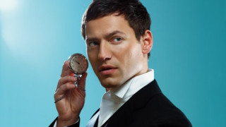 Орлин Павлов става Агент 007
