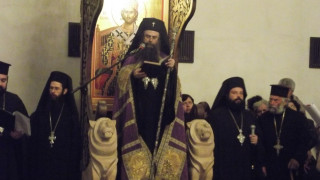 Дядо Николай: Медиите рушат авторитета на църквата