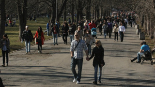 Три температурни рекорда удари живакът