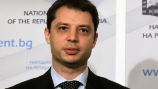 Делян Добрев отива в Турция за газа