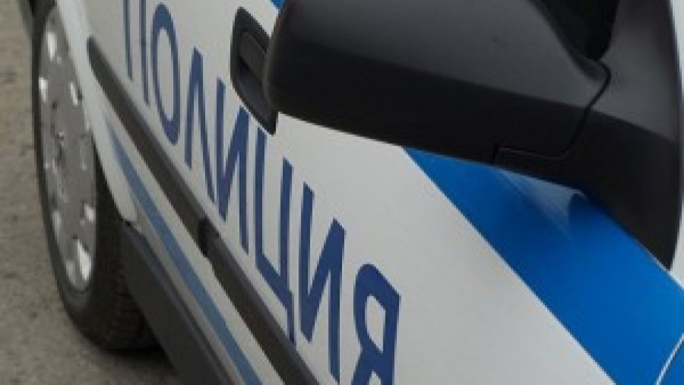 Таен обожател взриви колата на плеймейтка | StandartNews.com
