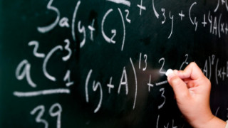 Правят "Х фактор" за математици