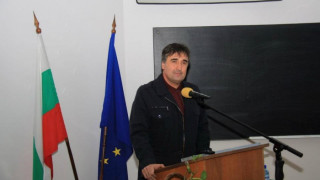 Веско Маринов извади тапия за финансист