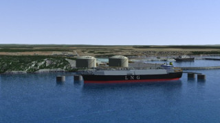 Дърпаме втечнен газ от гръцкия бряг
