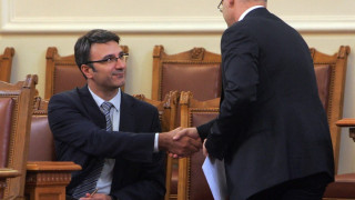 Връщат Трайков да работи за кабинета