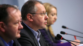 Кабинетът "Станишев" раздал 7,5 млн. бонуси