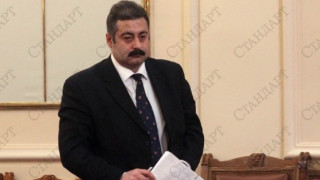 Гледат делото срещу Божидар Нанев
