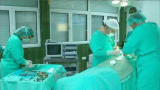 Сгазената Марина вече диша сама