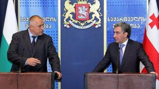 Премиерът ще посади дръвче в Армения