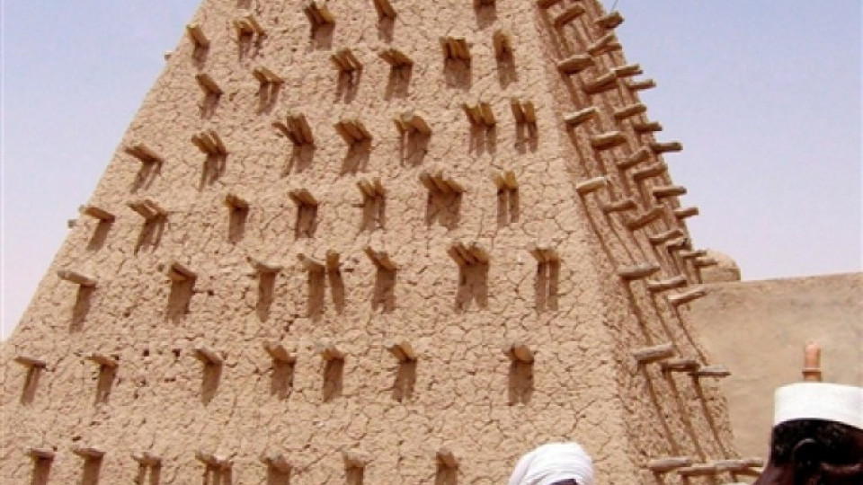 "Ал Кайда" завладява Мали | StandartNews.com