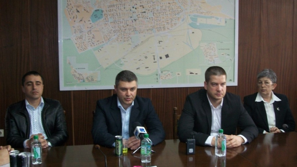 Светила на канадската борба идват у нас | StandartNews.com