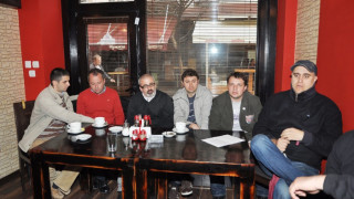Приятелите на убития Динов правят шествие 